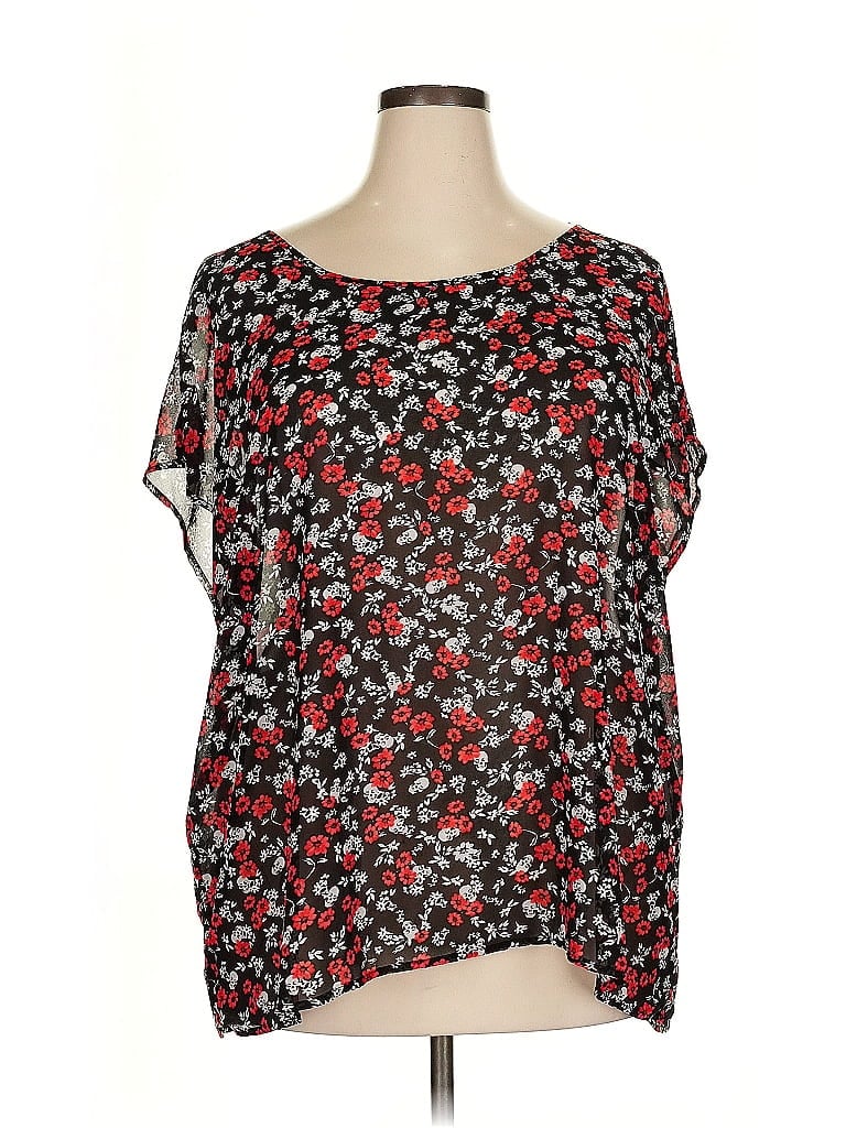 Pre-owned Torrid Short Sleeve Blouse In Black