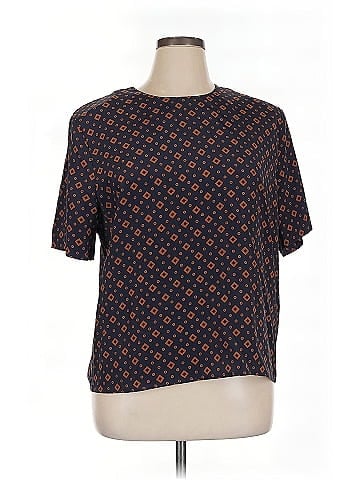Casual Corner Short Sleeve Top (view 1)