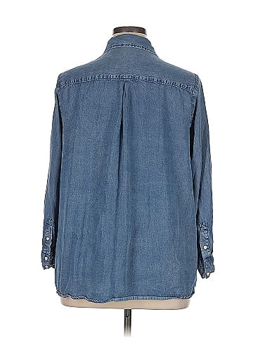 Velvet Heart 3/4 Sleeve Button-Down Shirt (view 2)