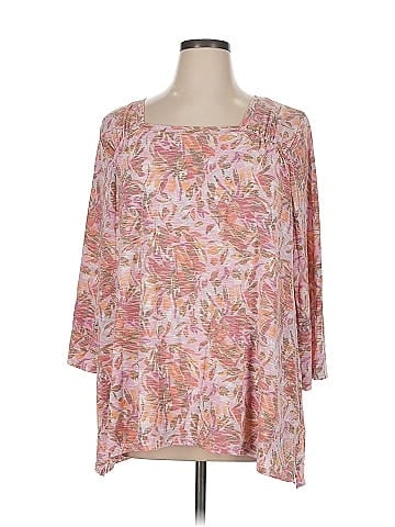 LOGO by Lori Goldstein 3/4 Sleeve T-Shirt (view 1)