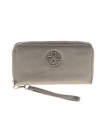 Unbranded Wristlet (view 1)