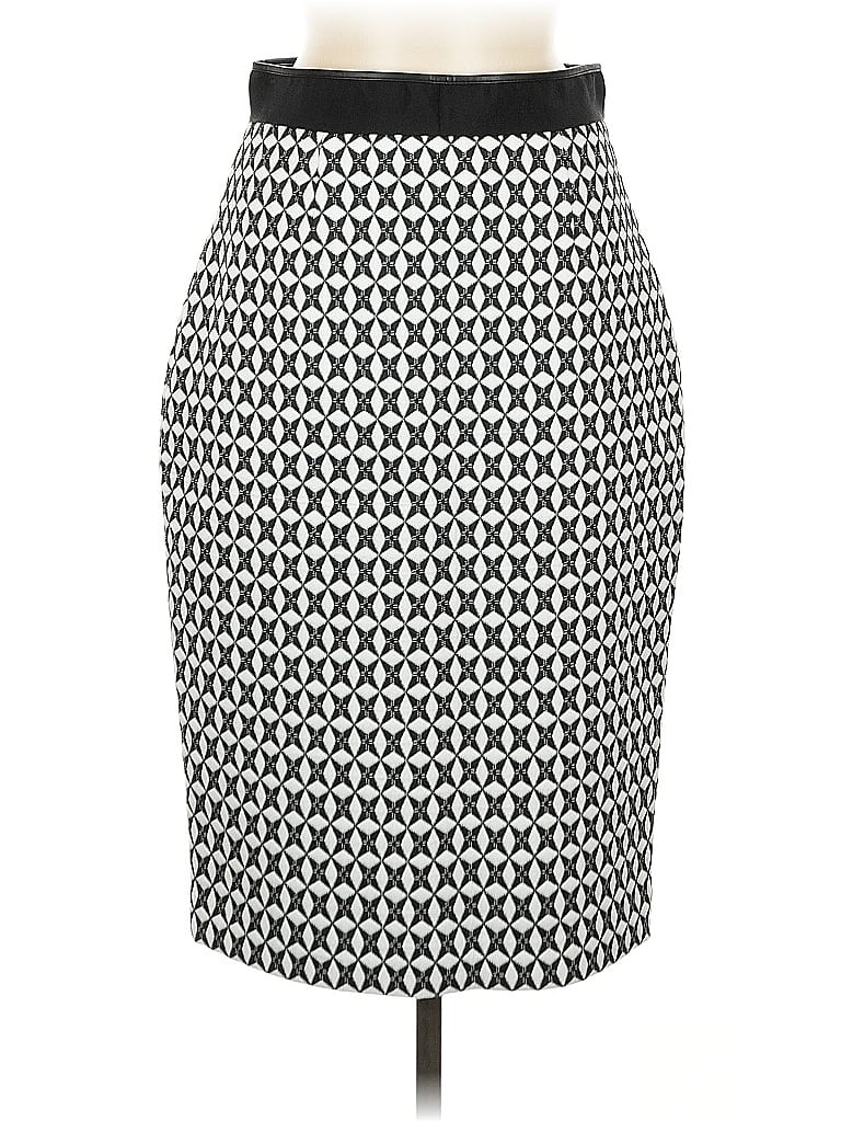 Click to view more detailed imagery on our partner's website Pre-owned Banana Republic Formal Skirt In Gray