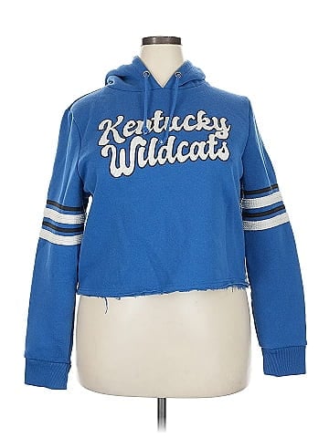 Colosseum Athletics Pullover Hoodie (view 1)