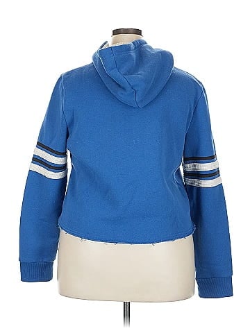 Colosseum Athletics Pullover Hoodie (view 2)