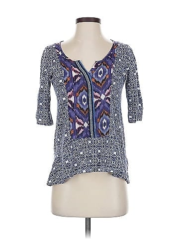 Akemi + Kin 3/4 Sleeve Blouse (view 1)