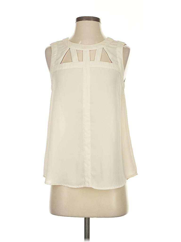 Pre-owned Forever 21 Contemporary Sleeveless T-shirt In White