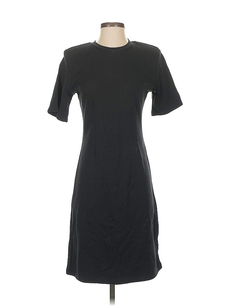 Click to view more detailed imagery on our partner's website Pre-owned Gestuz Casual Dress In Black