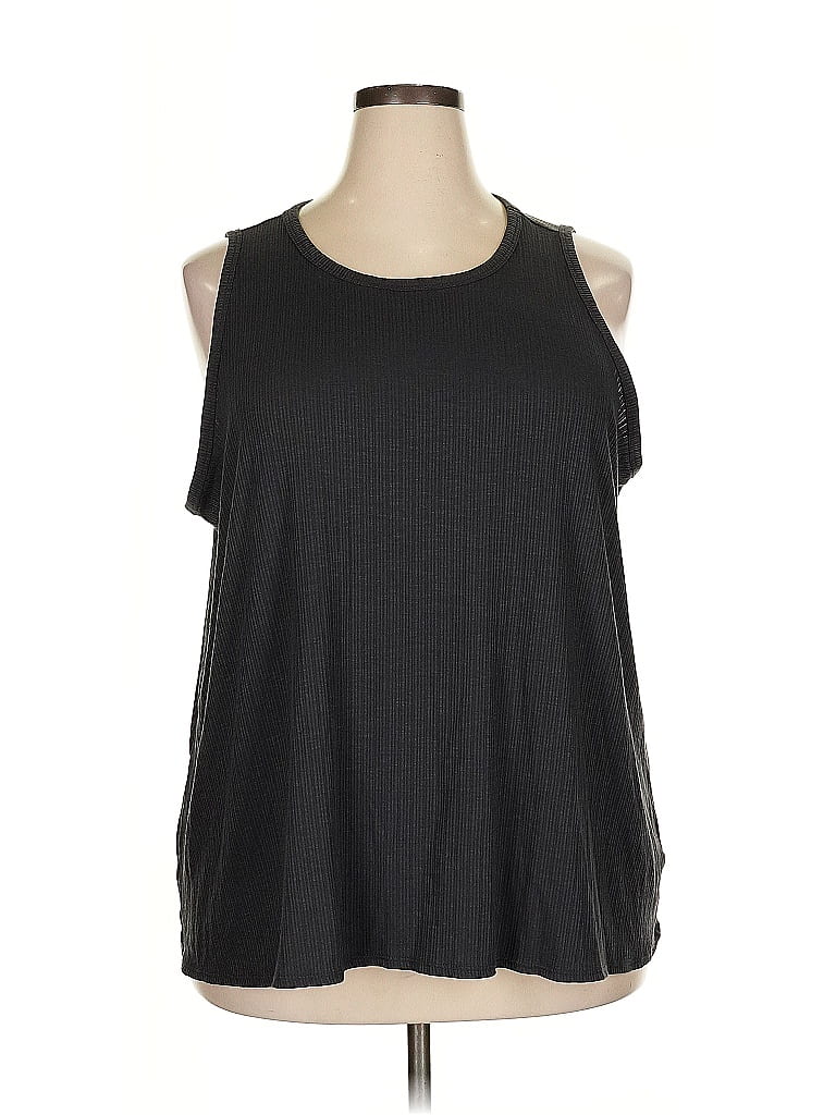 Pre-owned Old Navy Sleeveless T-shirt In Black