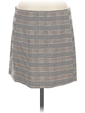 No Boundaries Casual Skirt (view 2)