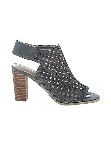 REPORT Heels (view 1)