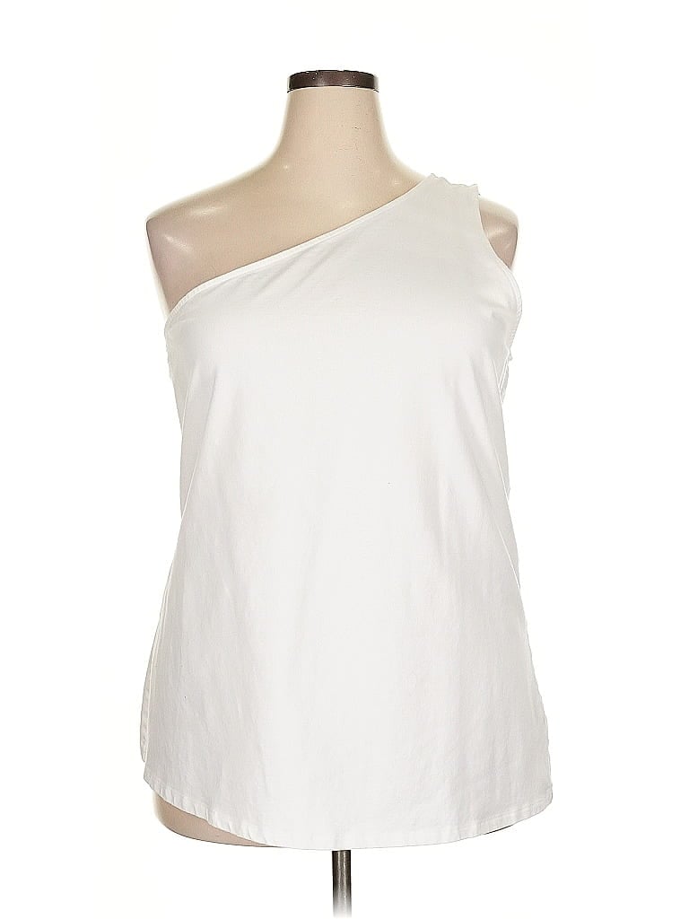 Pre-owned Torrid Sleeveless Blouse In White