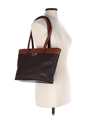 MICHAEL Michael Kors Leather Shoulder Bag (view 2)