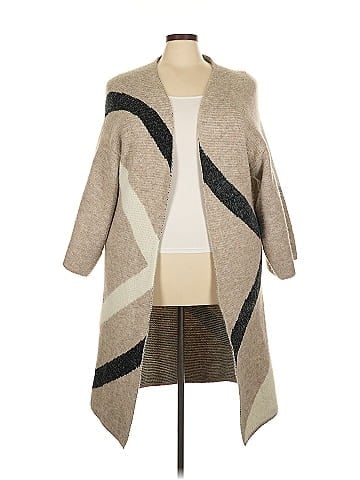 Akemi + Kin Cardigan (view 1)