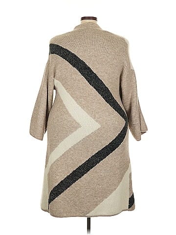 Akemi + Kin Cardigan (view 2)