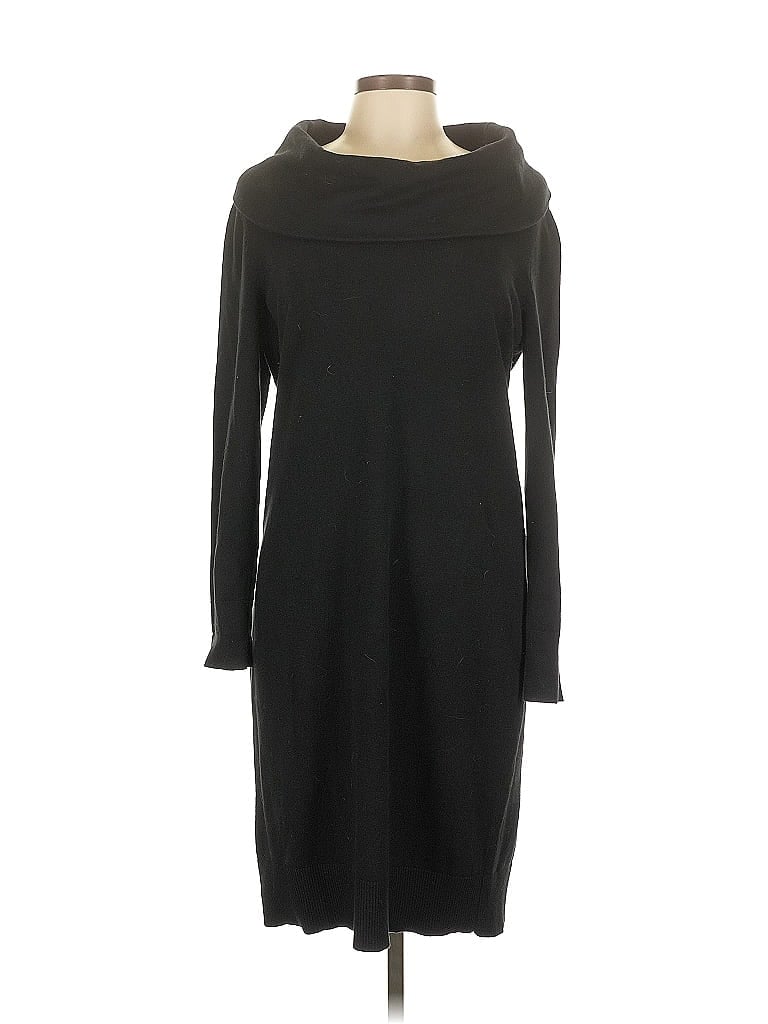 Click to view more detailed imagery on our partner's website Pre-owned Ann Taylor Casual Dress In Black