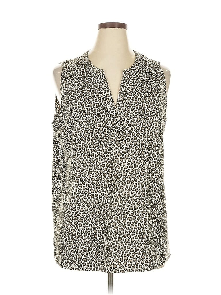 Click to view more detailed imagery on our partner's website Pre-owned Carolina Belle Sleeveless Blouse In White