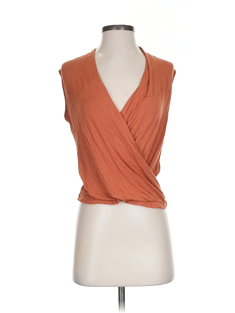 Click to view more detailed imagery on our partner's website Pre-owned Banana Republic Sleeveless Blouse In Brown