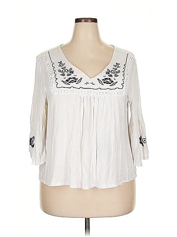Blue Moon 3/4 Sleeve Blouse (view 1)