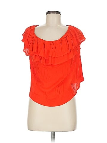 One Clothing Short Sleeve Top (view 1)
