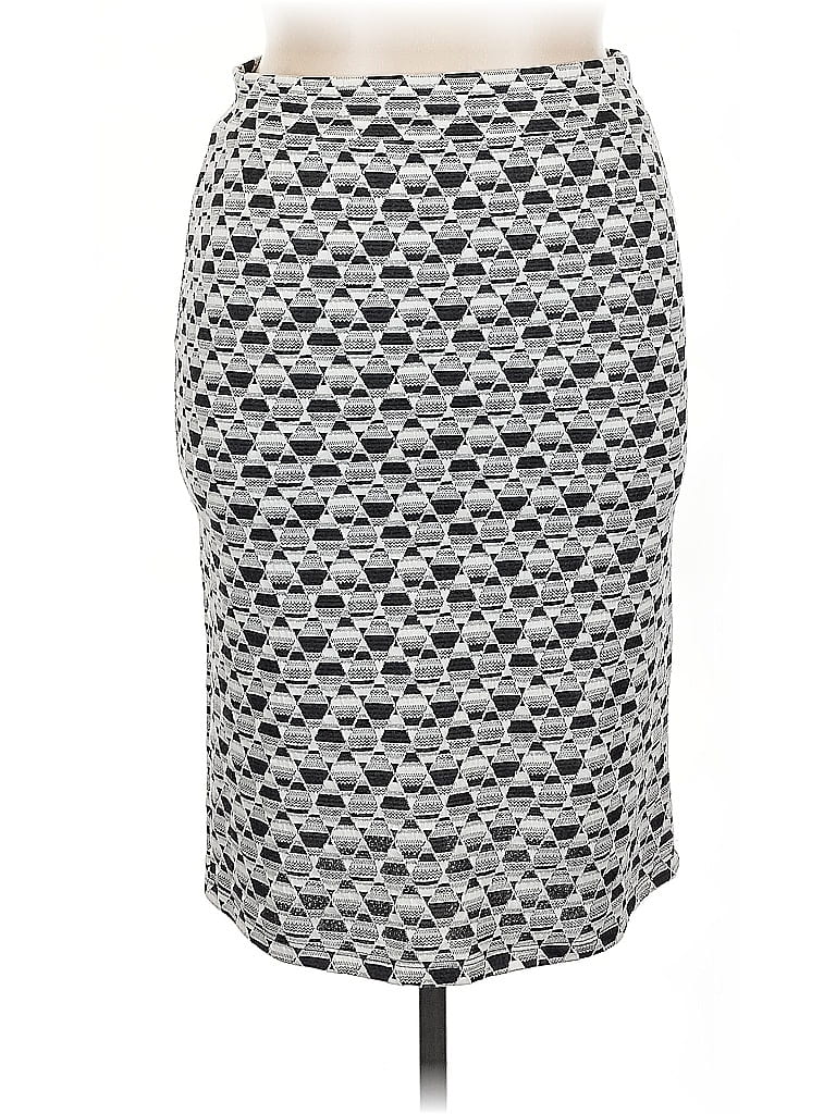 Pre-owned Gilli Casual Skirt In Black