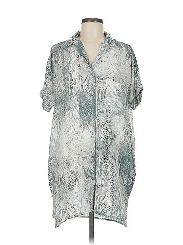Karlie Short Sleeve Blouse (view 1)