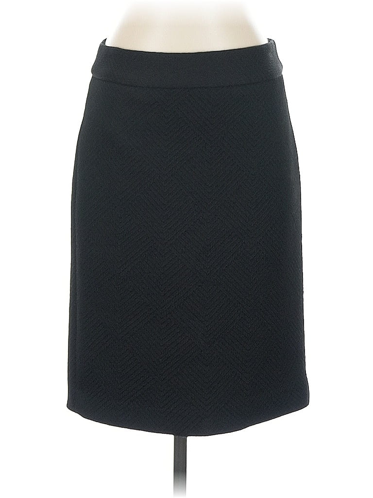 Click to view more detailed imagery on our partner's website Pre-owned Banana Republic Formal Skirt In Black