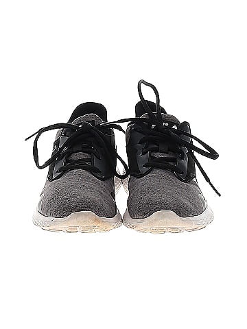 FILA Sneakers (view 2)