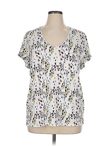 t.la Short Sleeve T-Shirt (view 1)