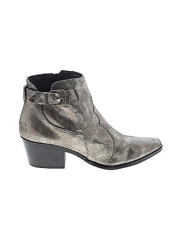 Qupid Ankle Boots (view 1)