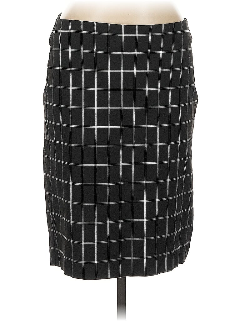 Click to view more detailed imagery on our partner's website Pre-owned Elle Casual Skirt In Black