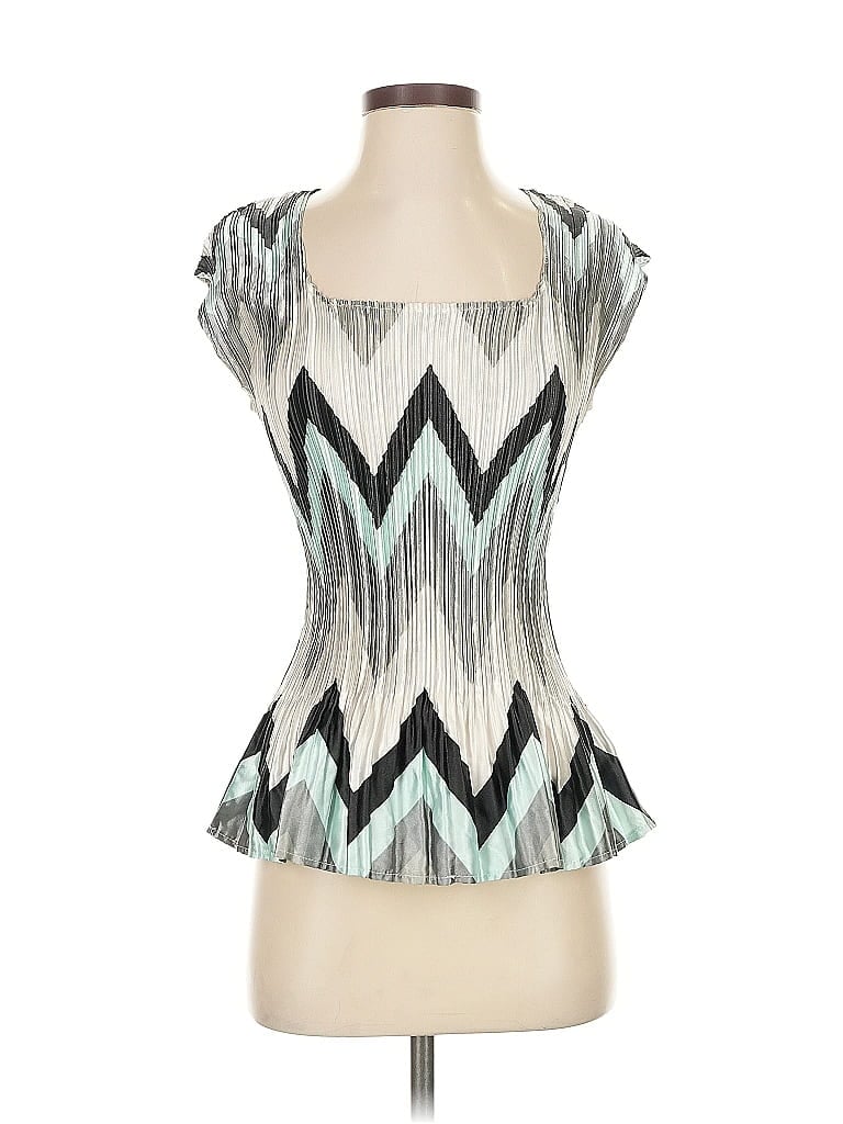 Click to view more detailed imagery on our partner's website Pre-owned Milano Short Sleeve Top Silver Sweetheart Neckline Tops