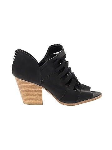 Qupid Ankle Boots (view 1)