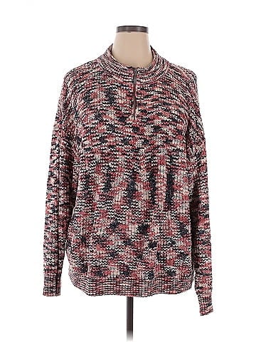 Leo & Nicole Pullover Sweater (view 1)