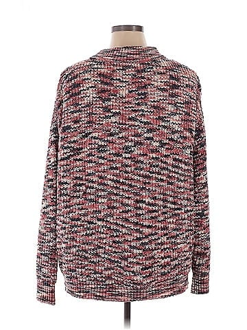 Leo & Nicole Pullover Sweater (view 2)