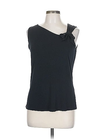 Attention Sleeveless Top (view 1)