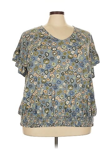 Sonoma Goods for Life Short Sleeve Blouse (view 1)