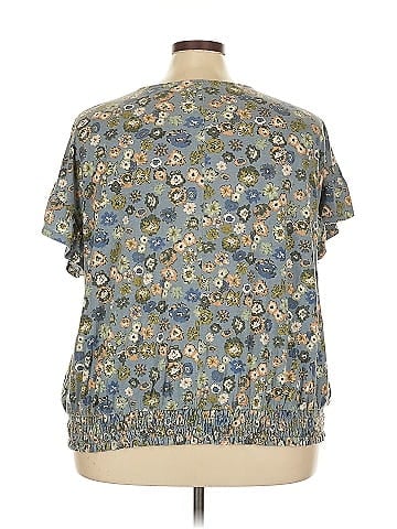 Sonoma Goods for Life Short Sleeve Blouse (view 2)