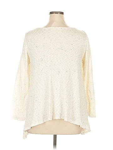 Puella Pullover Sweater (view 2)
