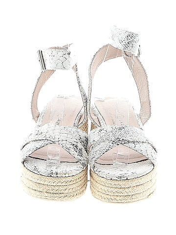 Chinese Laundry Sandals (view 2)
