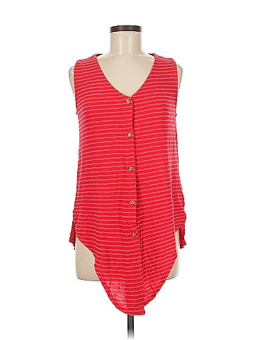 t.la Sleeveless Button-Down Shirt (view 1)