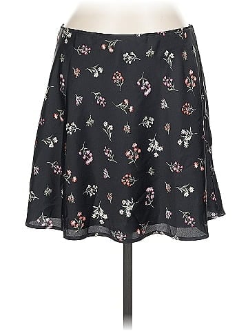 No Boundaries Casual Skirt (view 1)