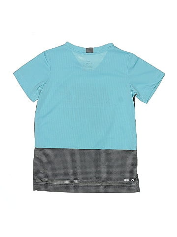 Nike Short Sleeve T-Shirt (view 2)