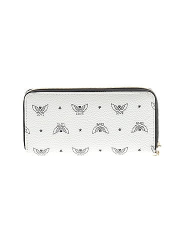 Unbranded Wristlet (view 2)