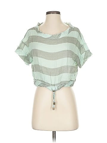Akemi + Kin Short Sleeve Blouse (view 1)