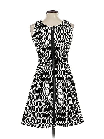 Leifsdottir Casual Dress (view 2)