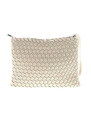 Unbranded Wristlet (view 2)