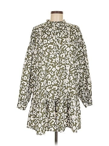 Elizabeth and James Casual Dress (view 1)