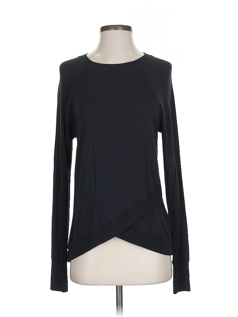 Pre-owned Athleta Long Sleeve T-shirt In Black