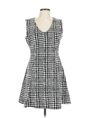Jasmine & Juliana Casual Dress (view 1)