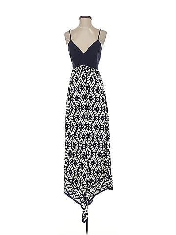 Alice & Trixie Casual Dress (view 1)